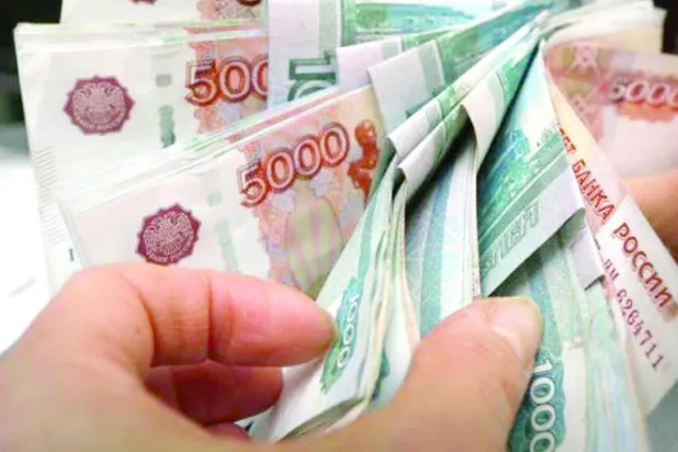 روسيا تتمسك بفرص الخروج من الركود.. وتترقب جهود التسوية السياسية مع أوروبا