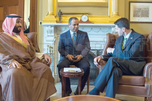 بول ريان مستقبلاً الأمير محمد بن سلمان (تصوير: بندر الجلعود)