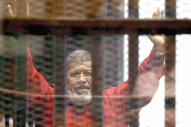 محكمة مصرية تضيف 40 عامًا سجنًا للرئيس الأسبق مرسي في ثاني إدانة له بالتخابر