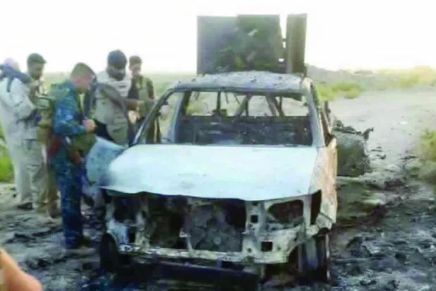 صور لآليات عسكرية دمرتها القوات الأمنية عند دخول الفلوجة