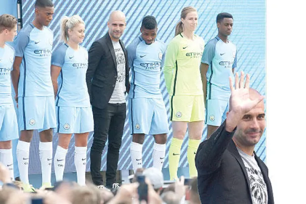 إنجازات غوارديولا مع برشلونة وبايرن.. هل يمكن تكرارها في إنجلترا؟