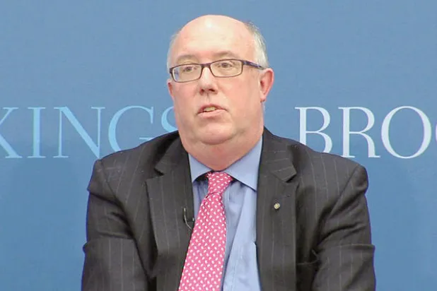 مستشار 4 رؤساء أميركيين: سوريا وليبيا ستختفيان.. والعراق سيفقد شماله الكردي