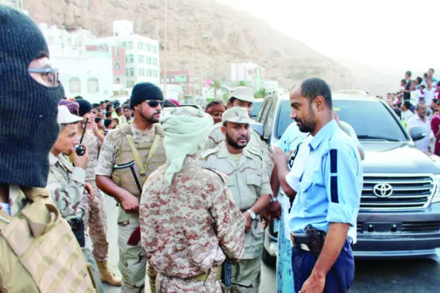 هاجس التفخيخ يختفي في المكلا تدريجيًا.. والأهالي يلبسونها ثوب الفرح