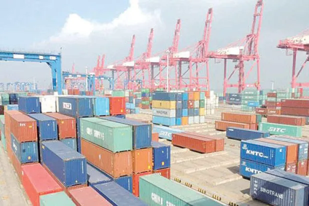 الاقتصاد الصيني يخالف التوقعات ويسير في اتجاه التعافي