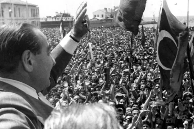 شبح إعدام الزعيم مندريس لا يزال يطارد إردوغان