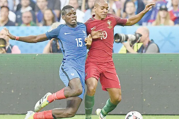 مانشستر يونايتد يستعرض قوته بصفقة بول بوغبا