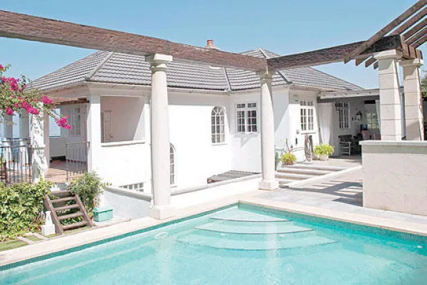 جبل طارق.. عقارات بعبق الإمبراطورية البريطانية