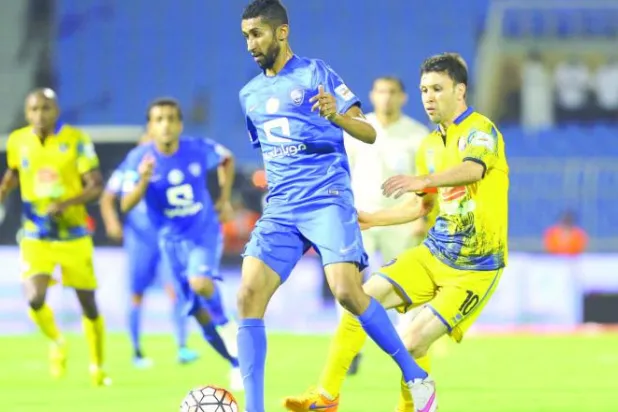 الهلال والتعاون يشعلان «الثانية» بقمة نارية