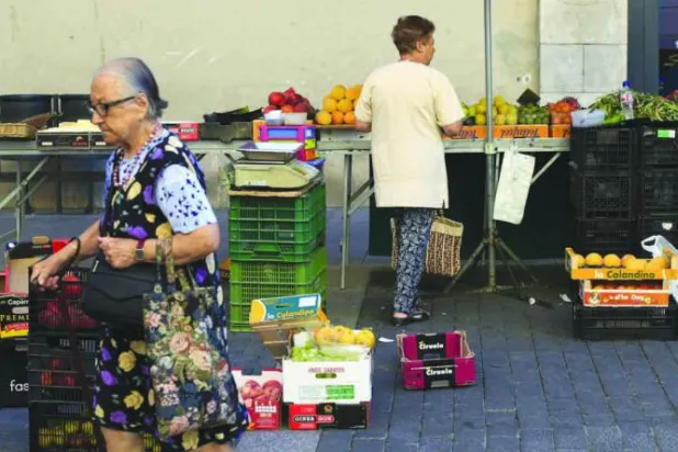 إسبانيا تتوسع اقتصاديًا.. رغم الاضطرابات السياسية في البلاد