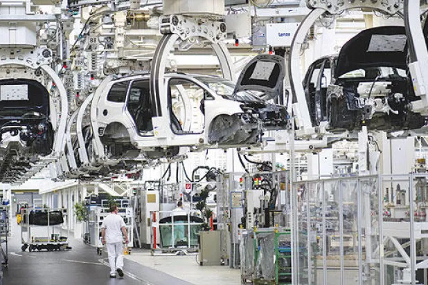 الاستهلاك.. أمل ألمانيا في النمو بعد تراجع الناتج الصناعي