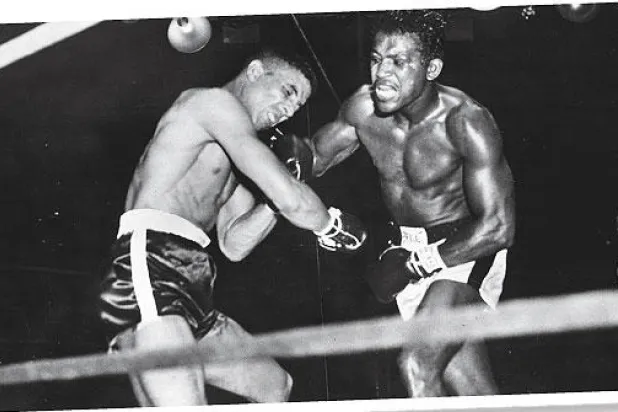 توربين.. ملاكم هبط من القمة إلى القاع في عهد الإمبراطورية البريطانية