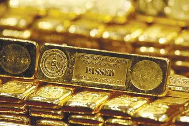 «السلع» تخالف التوقعات العالمية.. والذهب في الصدارة