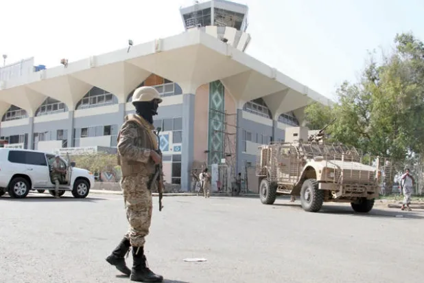 الخدمات.. أبرز أولويات الحكومة العائدة نهائيًا إلى عدن