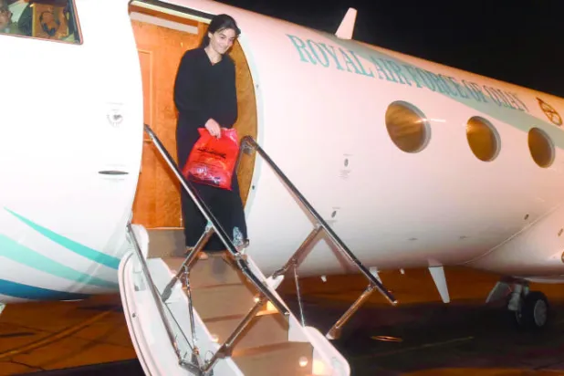 شكوك بتورط الانقلاب في خطف رهينة فرنسية 10 أشهر