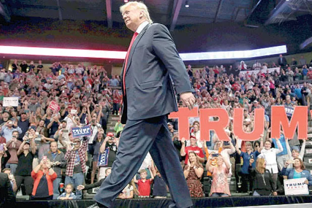 شراكة قديمة بين دونالد ترامب وبنك إيراني تثير الجدل في أميركا