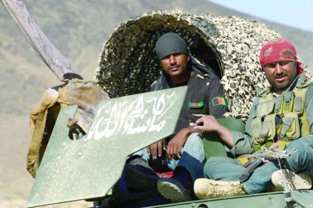 رغم التصعيد العسكري لـ«طالبان».. محادثات سرية في قطر لإنهاء الحرب في أفغانستان