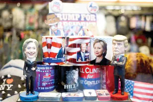 5 سيناريوهات محتملة لنتائج التحقيق الفيدرالي في بريد كلينتون الإلكتروني