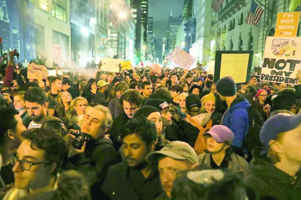 بين وعود «ترامب المرشح» وأفعال «ترامب الرئيس»