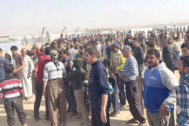 نازحو الموصل يستغيثون من سوء الأوضاع في المخيمات