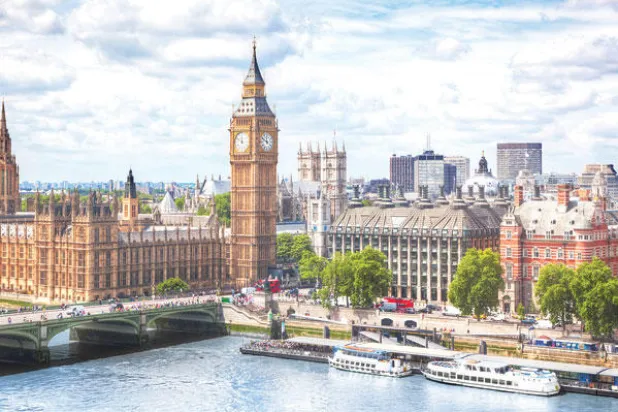 بيغ بن ووستمنستر والمنطقة المحيطة