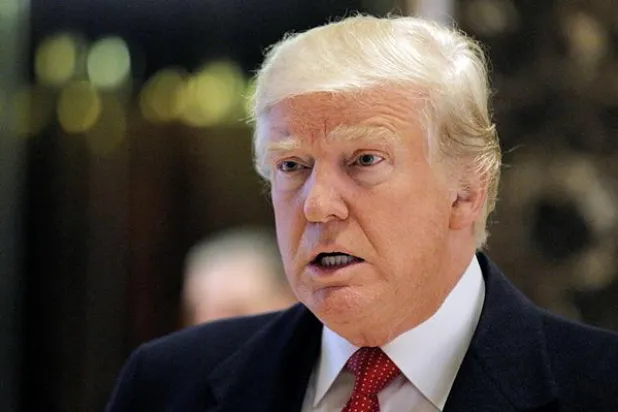 بعد شهر من انتخابه.. 5 قرارات ترسم ملامح السياسة الأميركية في عهد ترامب