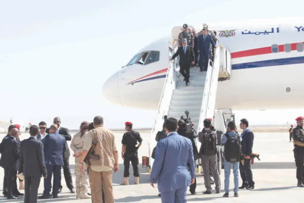 ملفات سياسية واقتصادية في أول زيارة لهادي إلى حضرموت