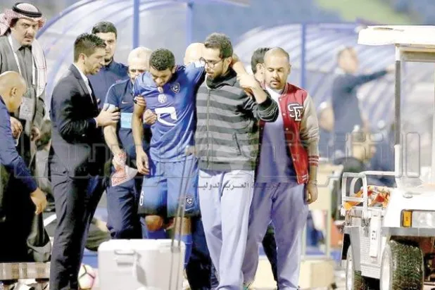 الرباط الصليبي يفتك بنجوم الدوري السعودي