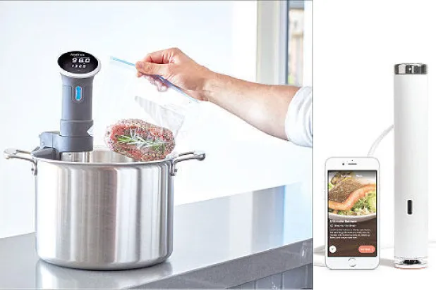 أجهزة طبخ ذكية تتنافس لجذب عشاق الأطباق الشهية