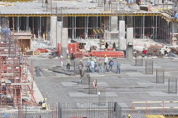 احتدام المنافسة العالمية لمنتجي الحديد يخفض الأسعار