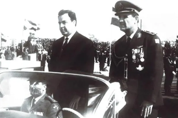 «سي آي إيه» تتنبأ بتمزق سوريا بعد حافظ الأسد