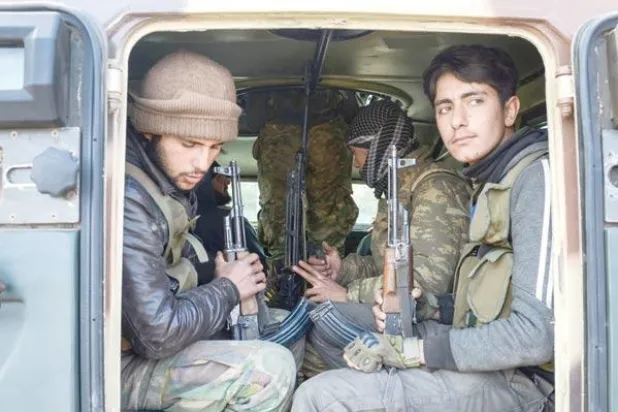 «القاعدة» تلتهم ثوار سوريا