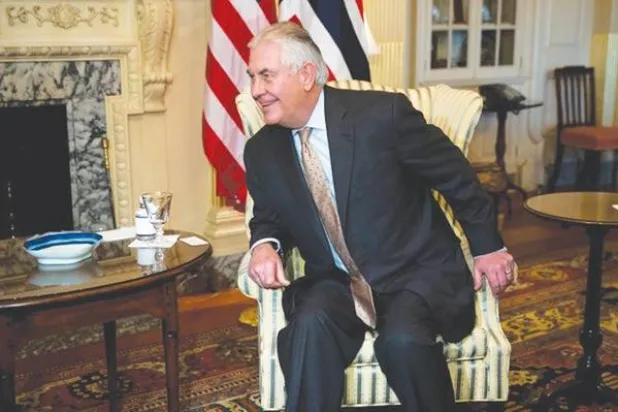 بريق قيادة تيلرسون للخارجية يخفت خلف البيت الأبيض