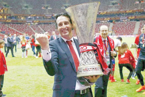 كتب إيمري التاريخ في إشبيلية بتحقيقه لقب الدوري الأوروبي 3 مرات متتالية في إنجاز غير مسبوق («الشرق الأوسط»)