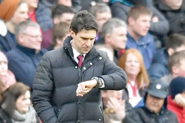 كارانكا مدرب ميدلزبره «المطرود» يدفع ثمن صداماته مع اللاعبين والجمهور ومساعديه