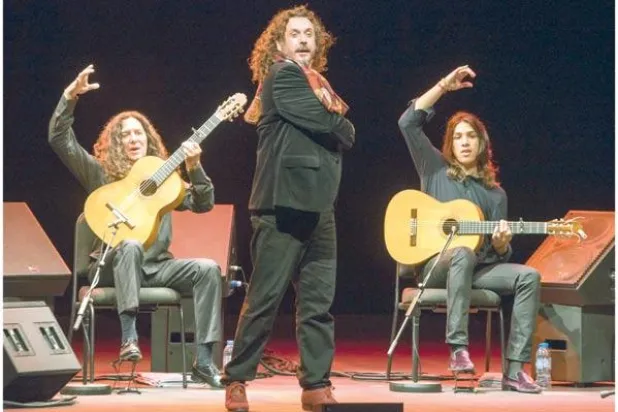 «توماتيتو» يطرب جمهور مهرجان أبوظبي على أنغام غيتار الفلامنكو الإسباني