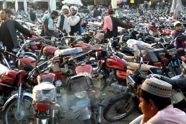 من دون دراجات نارية مصيرك السجن في قندهار