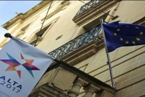 الصحافة الأوروبية تتوعد بالغوص في كواليس «الملاذ الضريبي المالطي»