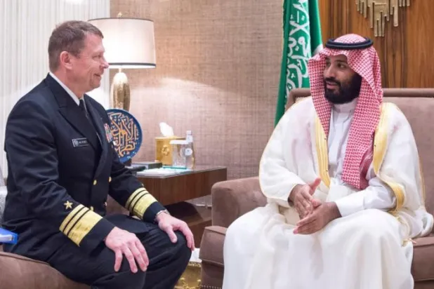 ولي ولي العهد يلتقي مدير وكالة التعاون الأمني الدفاعي الأميركي