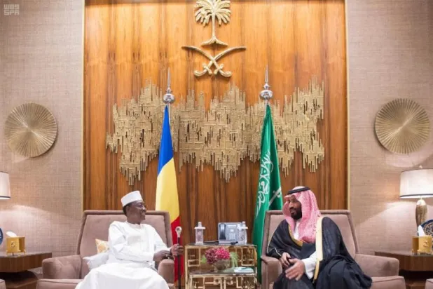 ولي ولي العهد يجتمع مع رئيس تشاد ورئيس الوزراء اللبناني