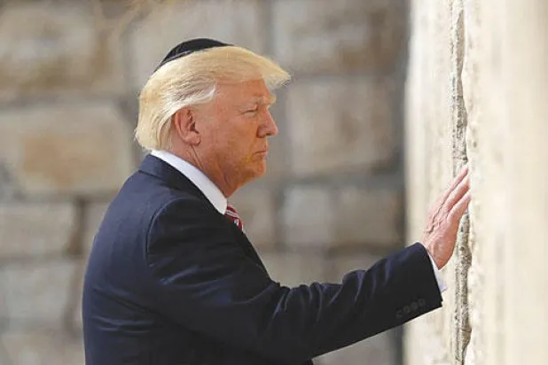 الأديان السماوية... دور فاعل في نشر السلام ومواجهة التطرف