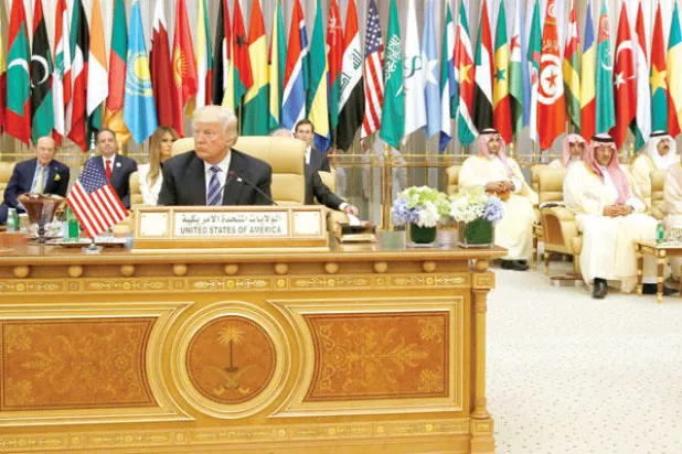 ترمب يؤيد عزل قطر... وموريتانيا تنضم إلى المقاطعين