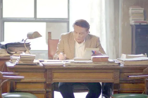 قرار بتغريم الأعمال الفنية 12 ألف دولار عن كل كلمة خارجة