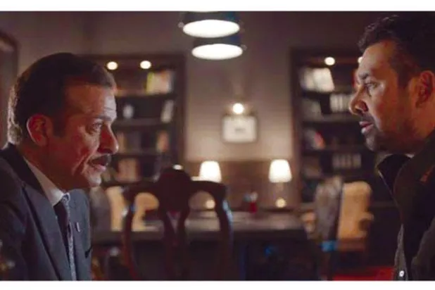 كريم عبد العزيز وشريف منير في «الزيبق»