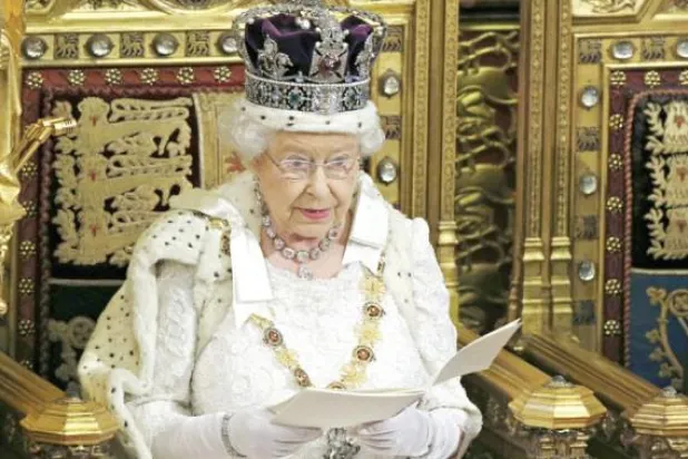 الملكة إليزابيث تفتتح البرلمان البريطاني الأربعاء المقبل