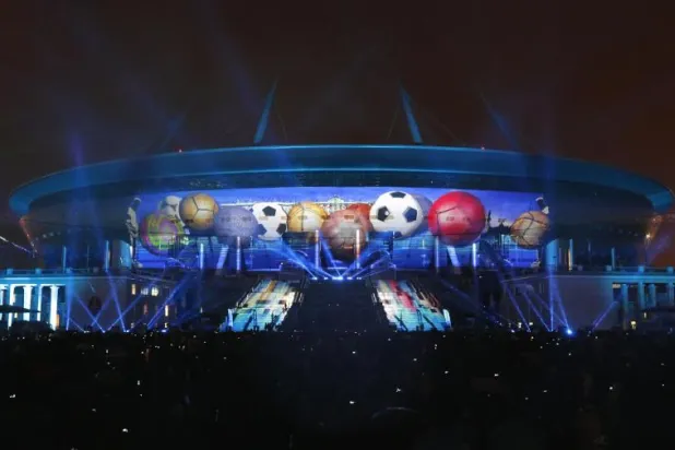 الفيفا يؤكد على سلامة أرضية ملعب سان بطرسبرغ