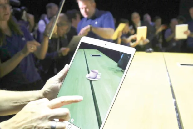 «آيباد برو»... يفشل في الحلول محل الكومبيوتر المحمول