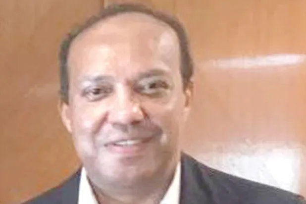 أمير في الأسرة السنوسية الليبية يطالب بـ«مرحلة انتقالية» وفق دستور 1951