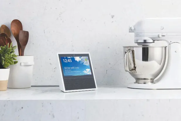 «أمازون إيكو شو»... مزايا ونقائص