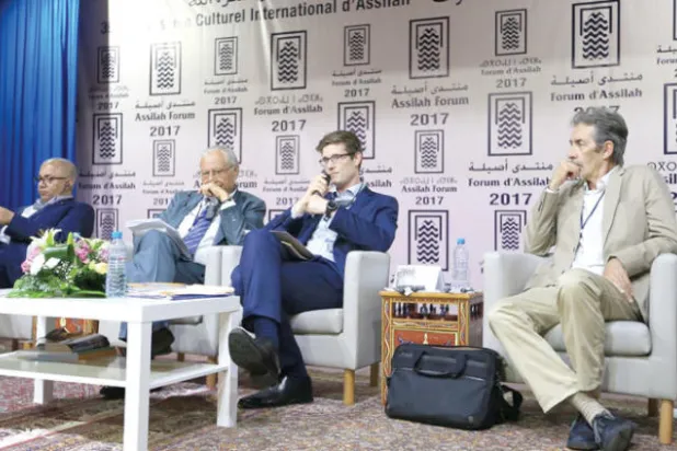 «أصيلة» تشخص نظرة الغرب إلى المسلمين المهاجرين عبر التاريخ