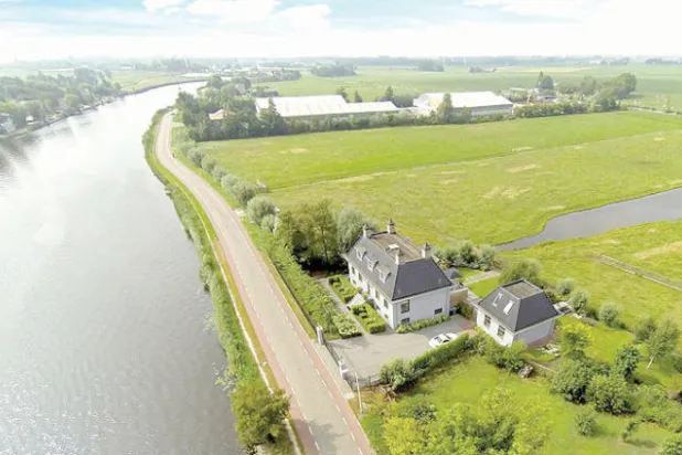 سوق أمستردام العقارية «ساخنة للغاية» مع نقص المعروض وارتفاع الأسعار